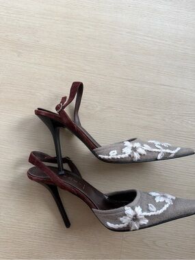 Casadei Brown Floral Embroidered Slingback Heels Size 8B